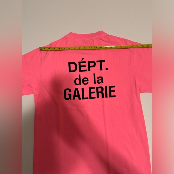Authentic Gallery Dept Pink Size Small Front & Back Logo - Picture 8 of 11